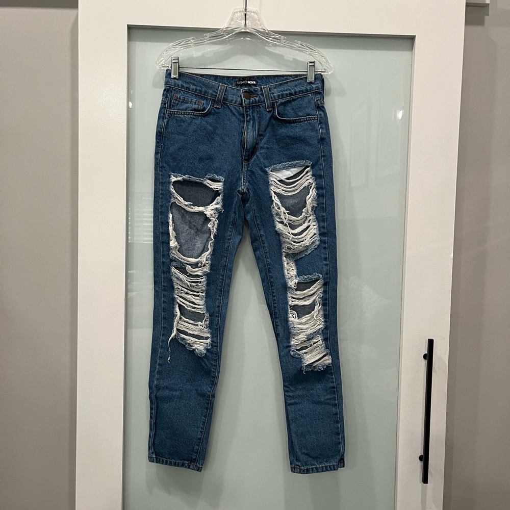 Fashion Nova Ripped Medium Wash Jeans, Size 3